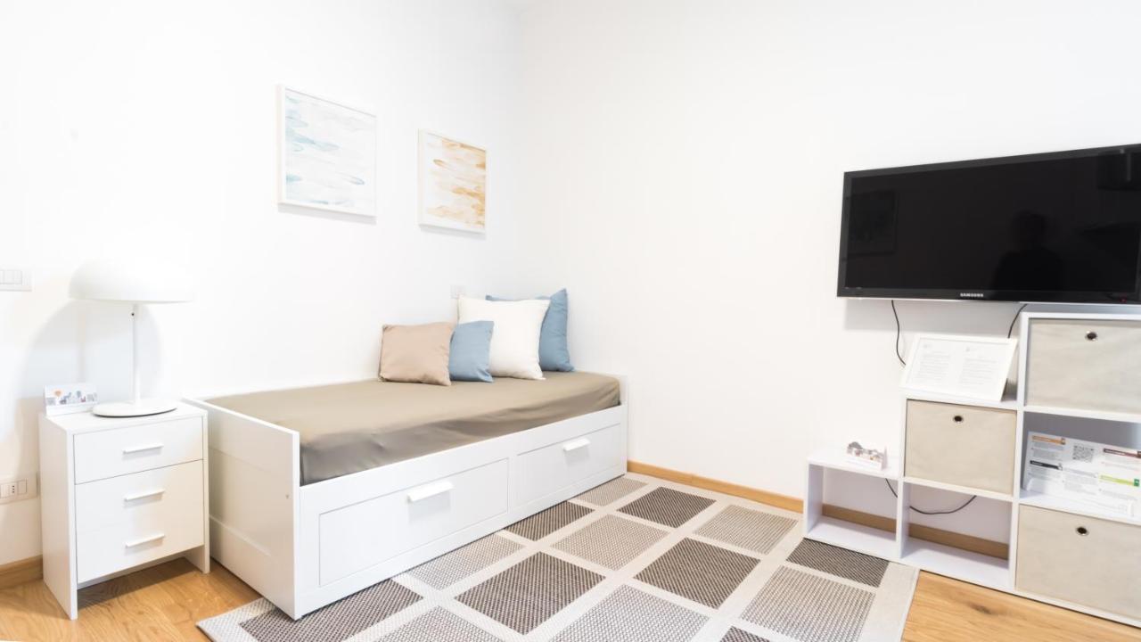 Italianway-De Cristoforis 5 Apartment Milan Luaran gambar